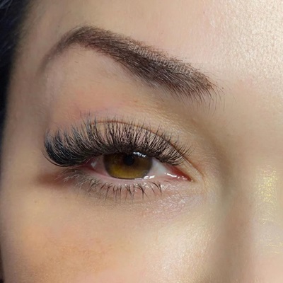 bold("red("LAGOM NAILSPA")") - EYELASH EXTENSIONS